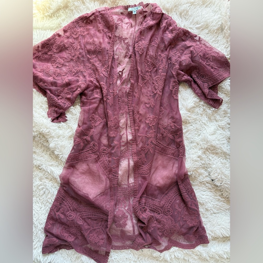She + Sky Mauve Rose Lace Kimono Robe